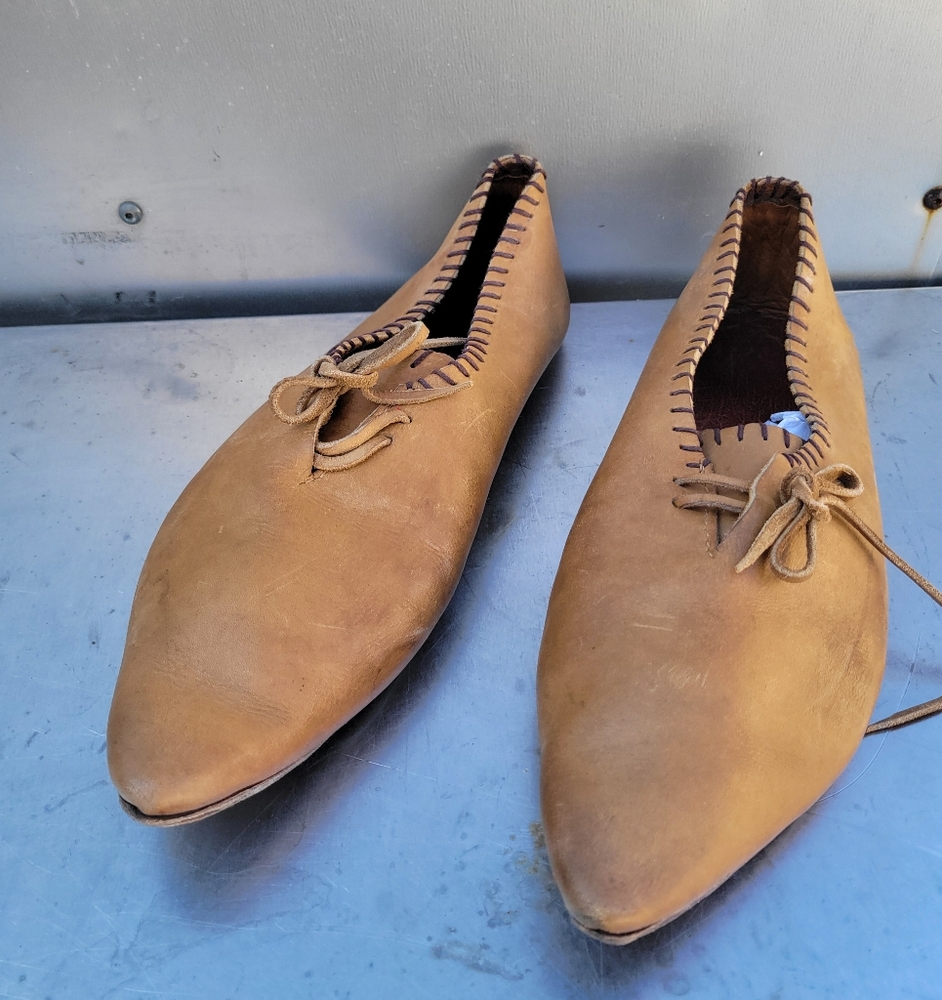 Medieval style handmade leather shoes men's size 11